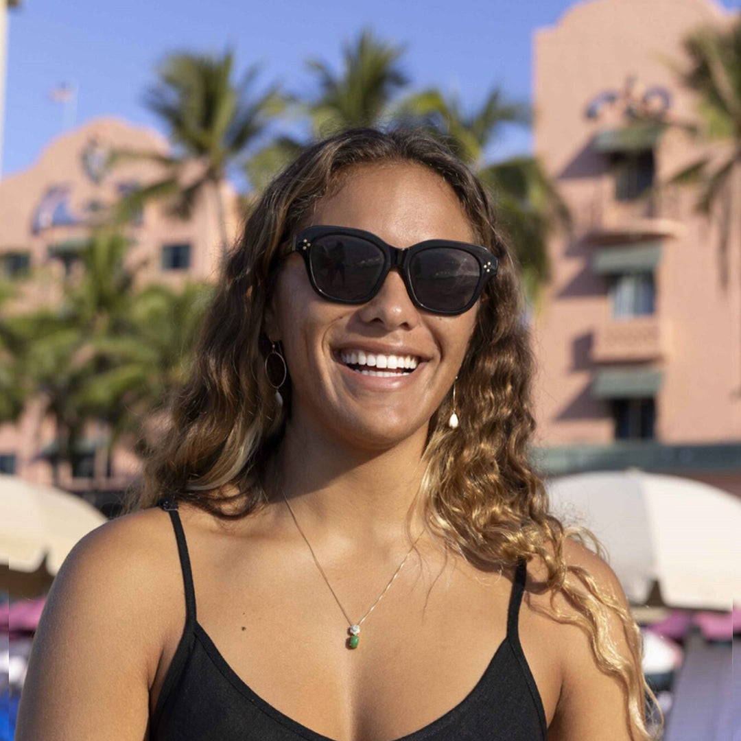 Cabarita - Gloss Black Frame Grey Lens