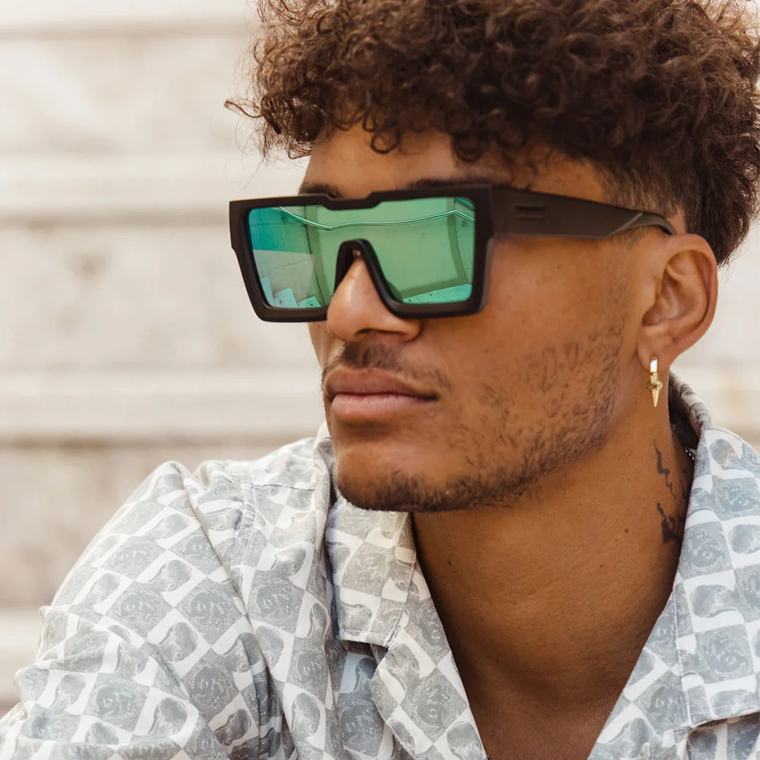 The Vegas - Matt Black Frame with Grey lens with Green Iridium
