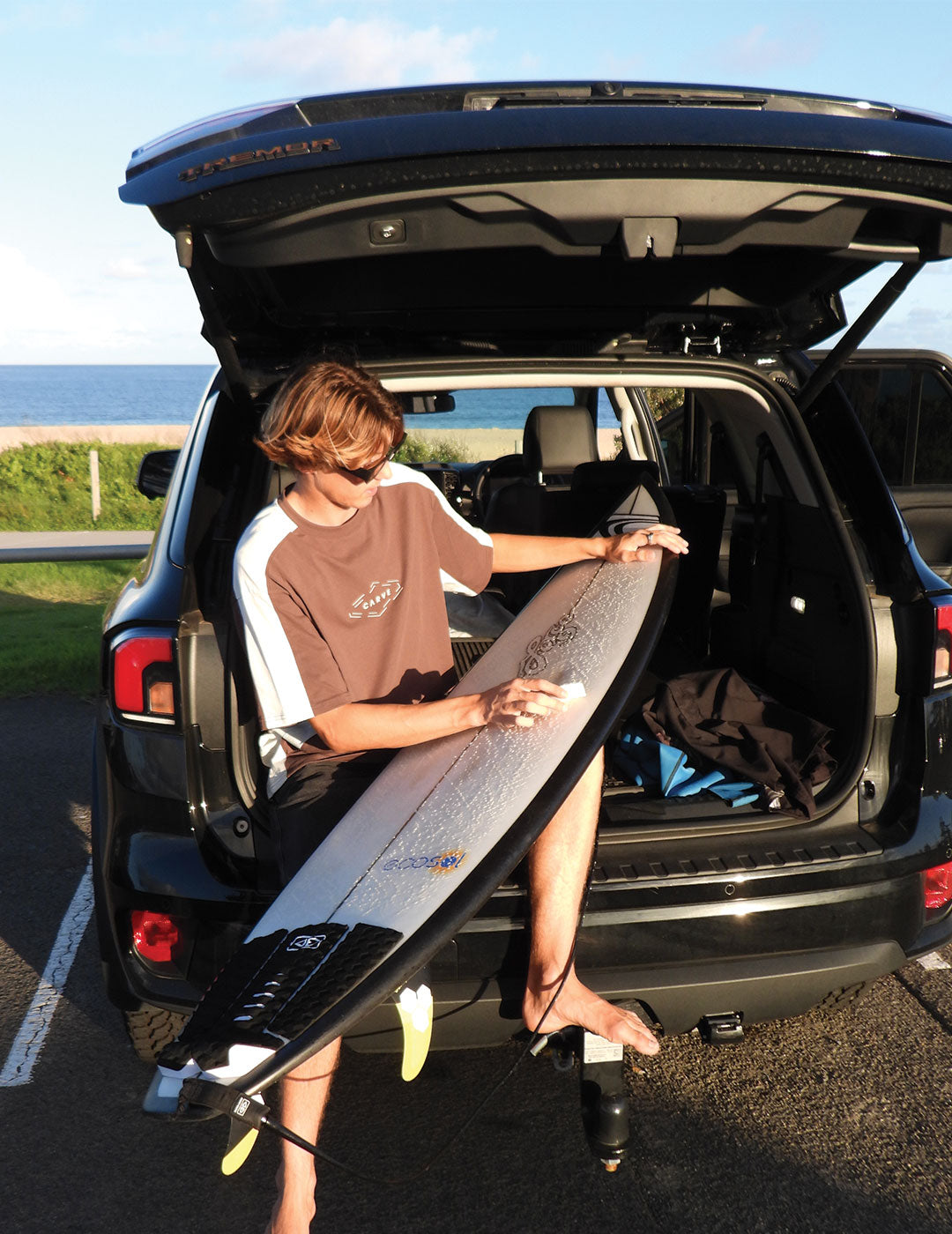 STABLE - Men’s Panel Short Sleeve Tee - Chocolate/Whipped Butter