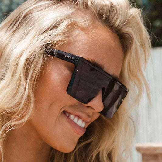Muse - Gloss Black Frame Smoke Lens
