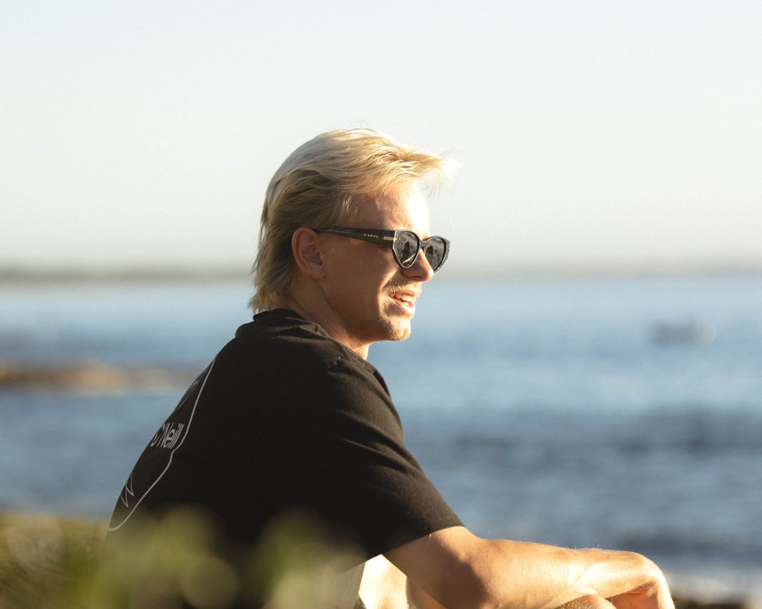 Rhode - Gloss Black Frame Grey Lens