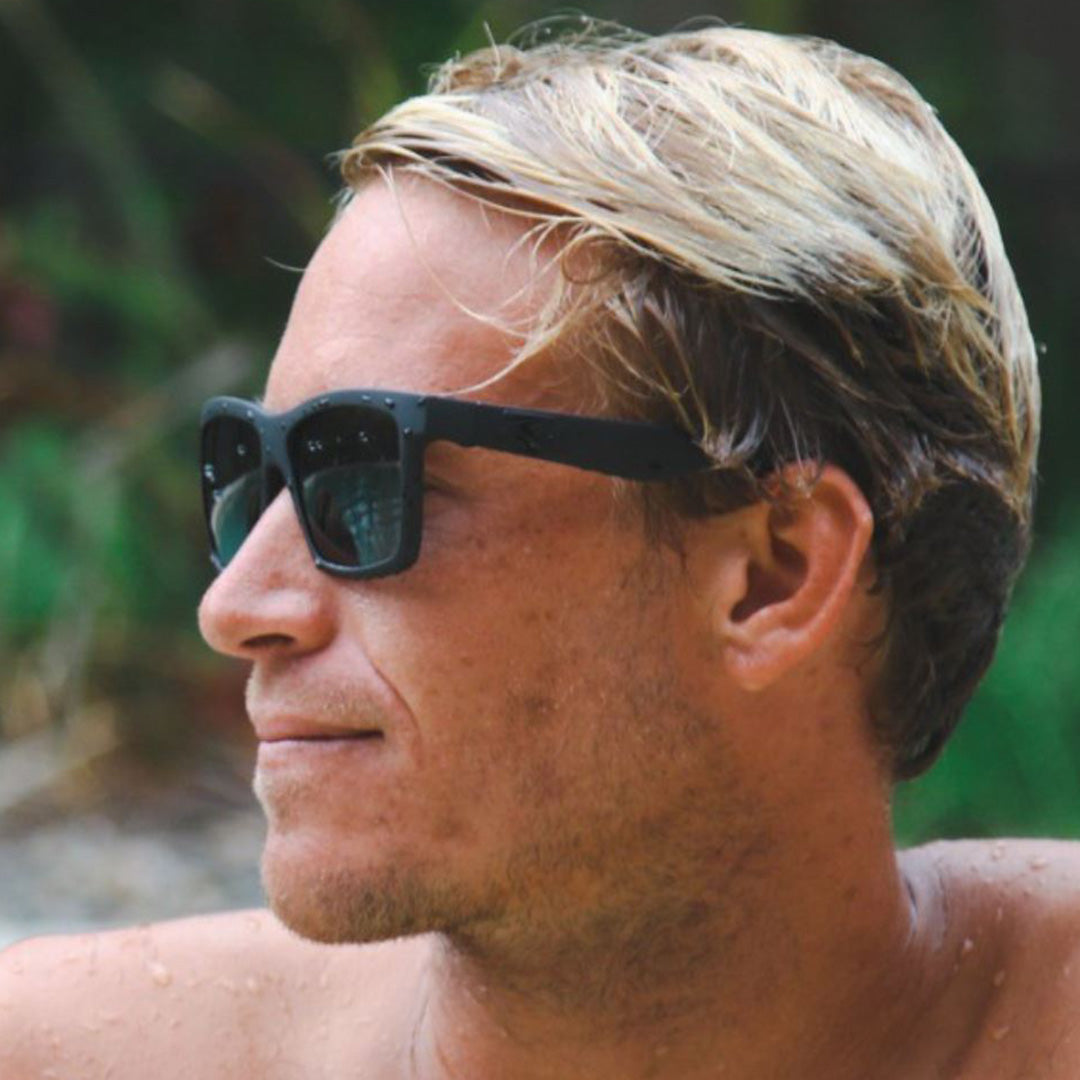 Voyager - Floating Matt Black Frame with Grey Injected Polarized Hydrophobic Lens