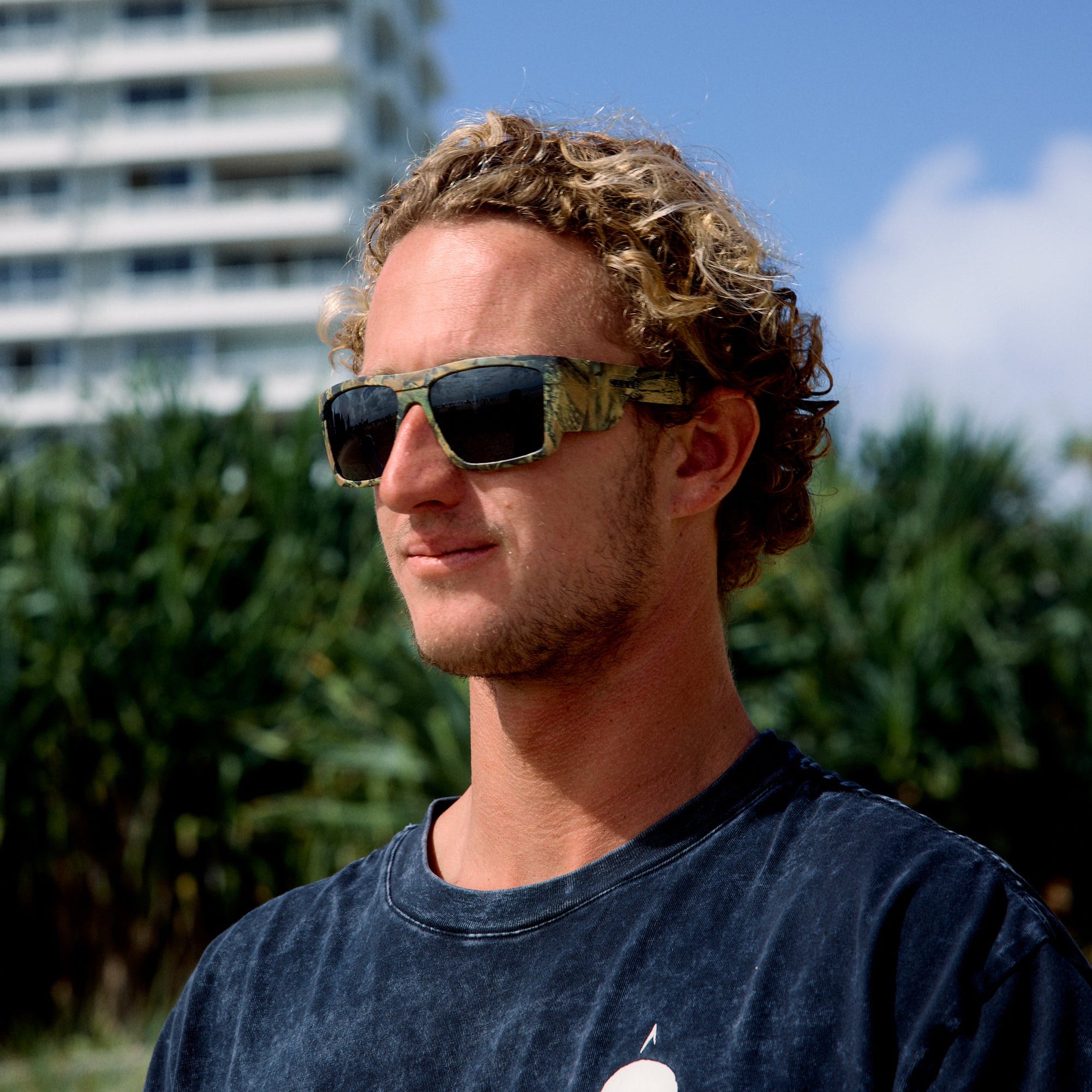VOLLEY SAFETY - WITH CAMO FRAME AND GREY GREEN G15 POLARIZED LENS