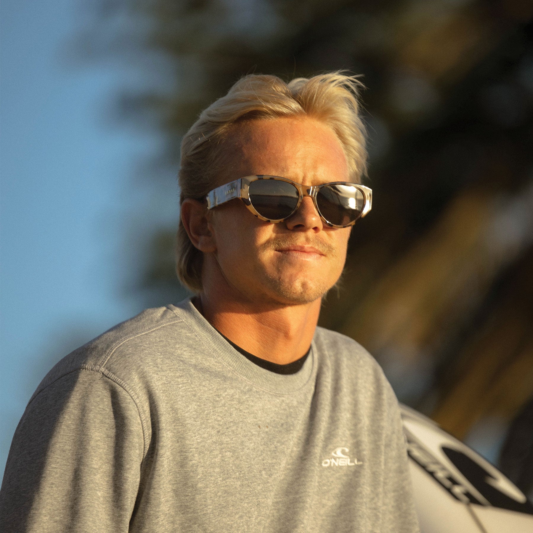 Lulu - Ivory Tort Grey Lens