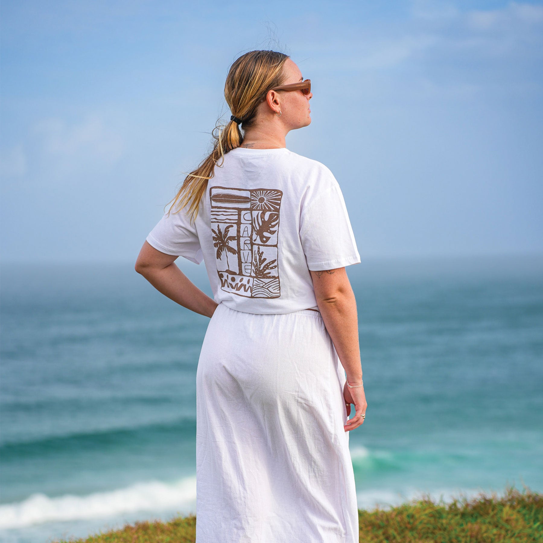 MOSAIC - Women's boyfriend fit short sleeve tee - White