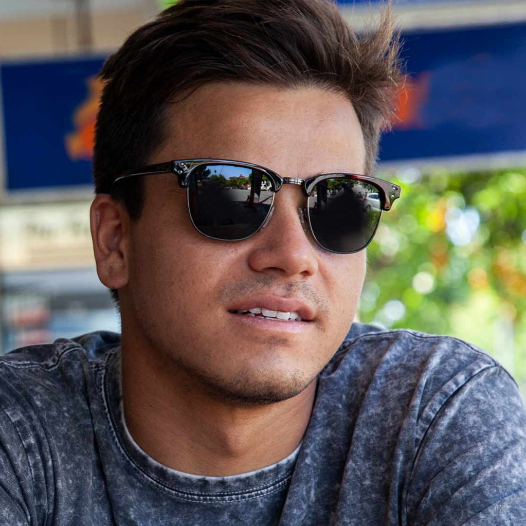 Millennials - Gloss Dark Tort Frame Sunglasses